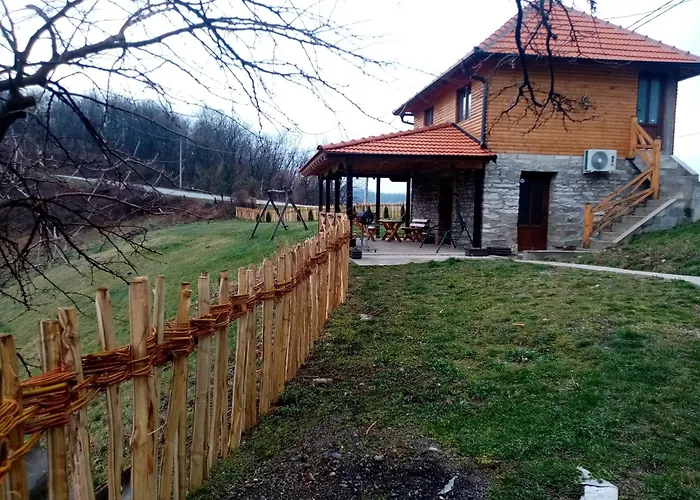 Etno Kuca Ostrvica